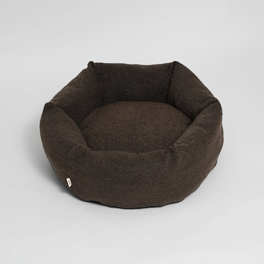 Luna Dog Bed 3.0 | Chestnut Bouclé – Luxury Danish Design Dog Bed