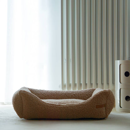 Frida Teddy Pet Bed – Effortless Comfort in Timeless Beige