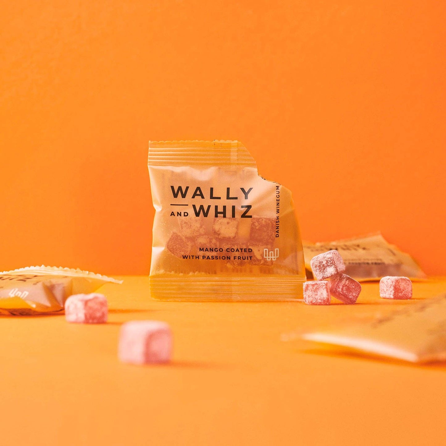 Wally and Whiz Mango & Passion Fruit Winegums – 30 Snack Bags (330g)