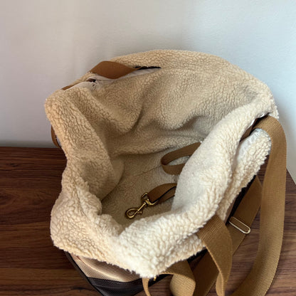 Aspen Sporty Dog Bag with Soft Teddy Fleece