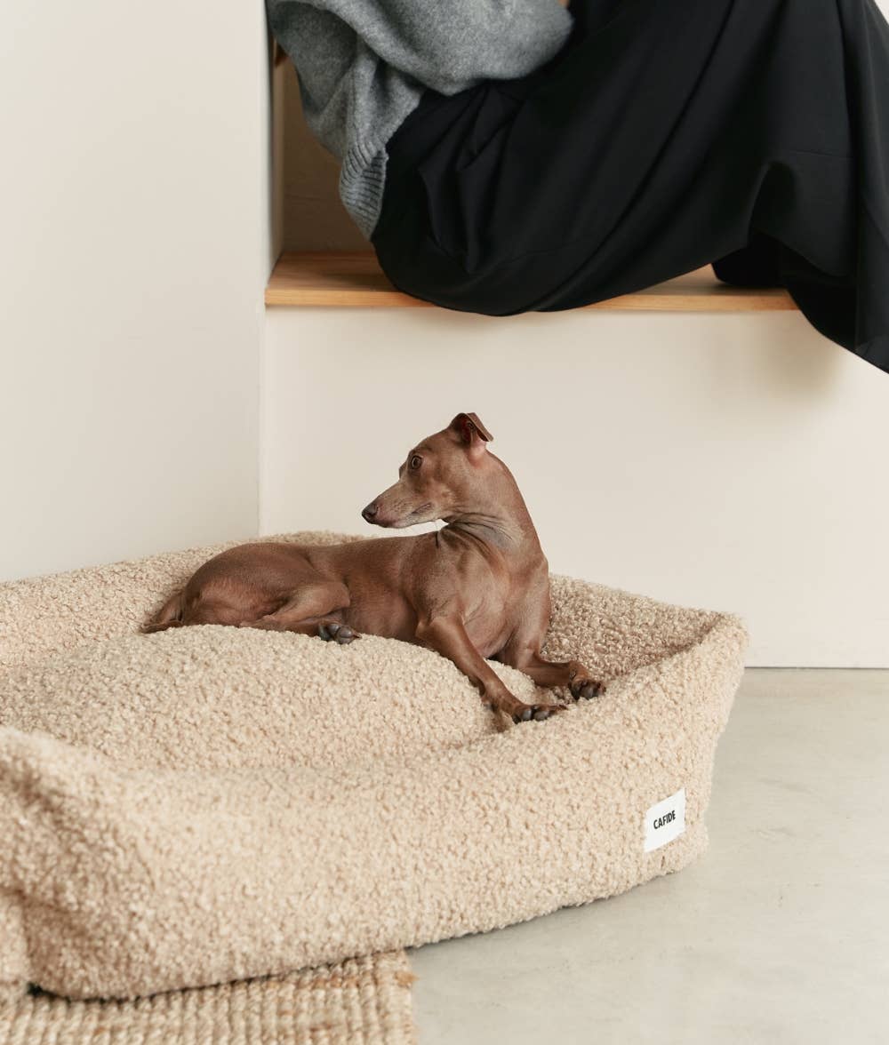 Beige Sheep Dog Bed – Snozy (Removable & Washable)
