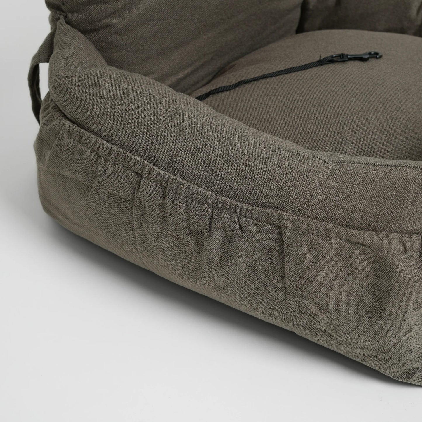 Car Seat Lara | Taupe 2.0 – 3-in-1 Dog Car Seat, Bed & Travel Bag