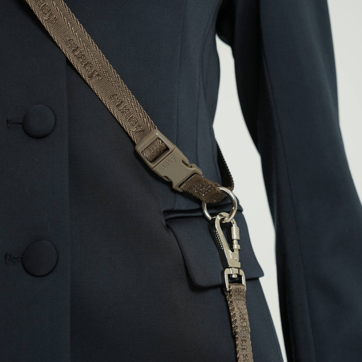 Hands-Free Dog Leash in Mocha | Adjustable & Stylish