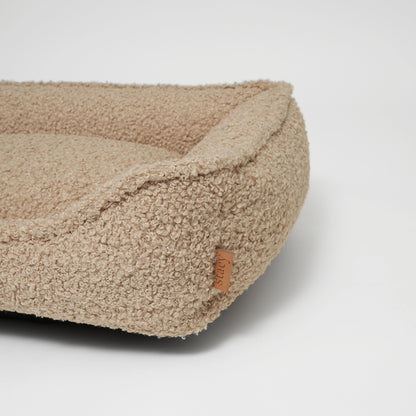 Dog Bed Tora | Sand Curly – Cozy & Stylish Plush Dog Bed