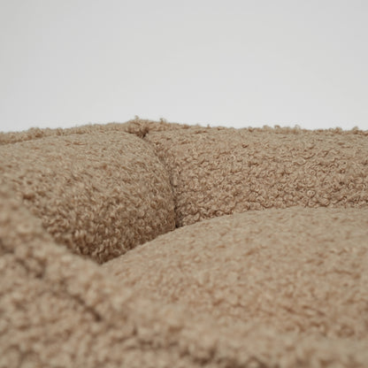 Dog Bed Tora | Sand Curly – Cozy & Stylish Plush Dog Bed