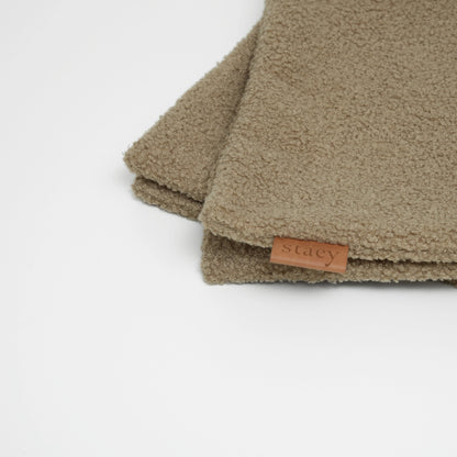 Dog Blanket Oat Bouclé – Soft, Stylish & Washable