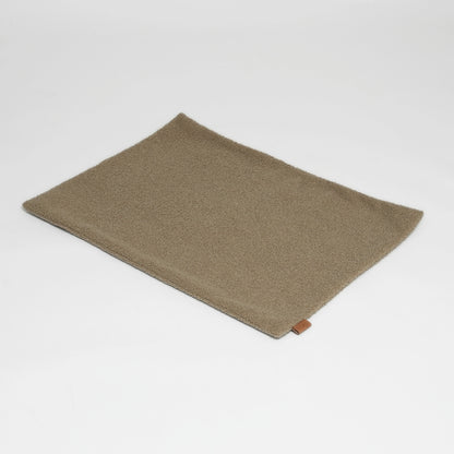 Dog Blanket Oat Bouclé – Soft, Stylish & Washable