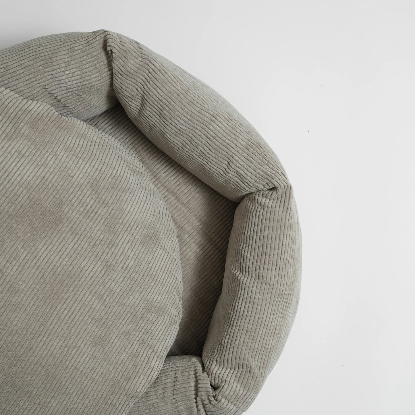 Luna Dog Bed 3.0 | Dune Corduroy – Luxury Danish Design Dog Bed